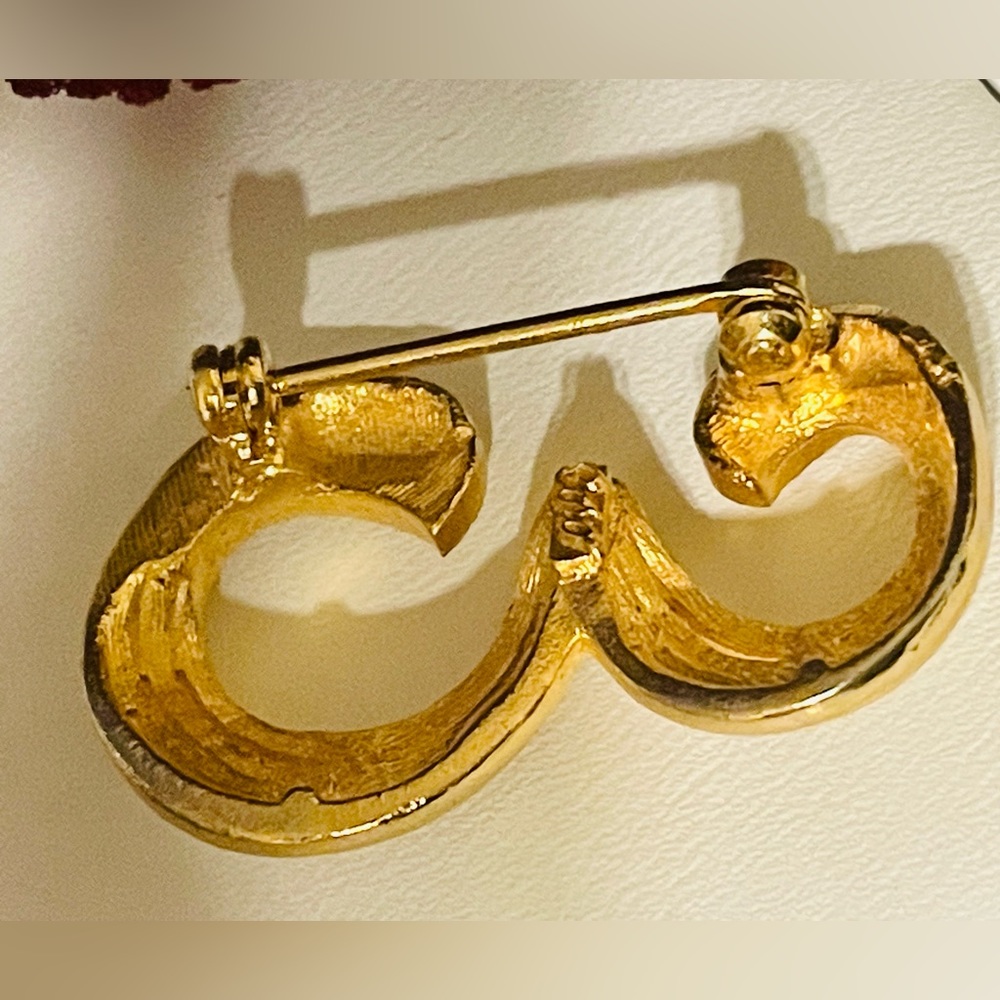 Vintage Signed Coro Gold Open Swirl Brooch - Picture 4 of 10
